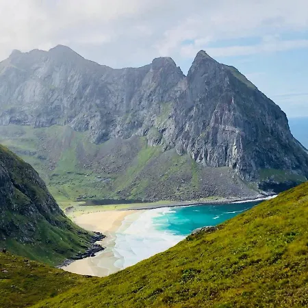 Lofoten A - Close To The Sea Tatil Evi *
